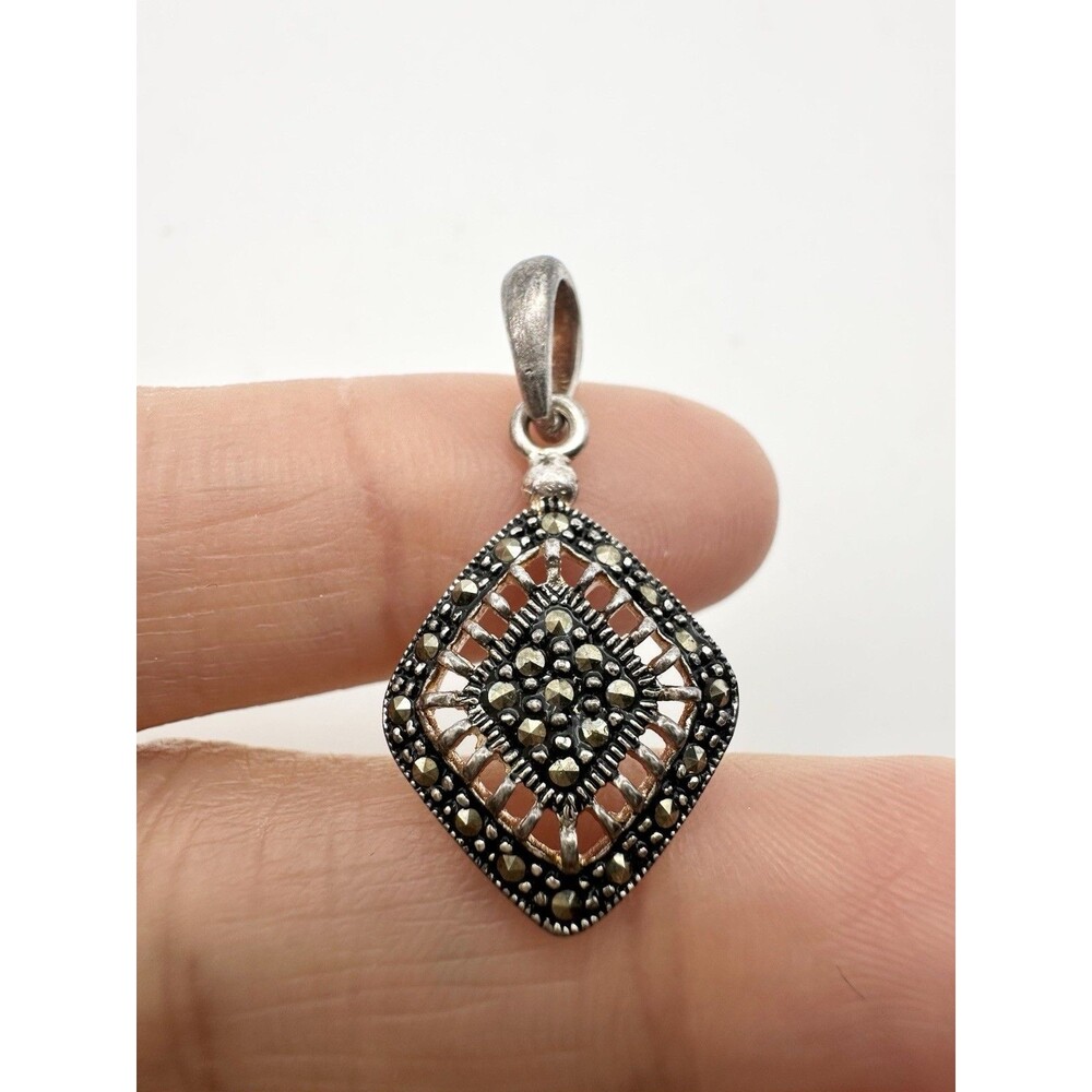 925 Sterling Silver Diamond Shape Marcasite Pendant